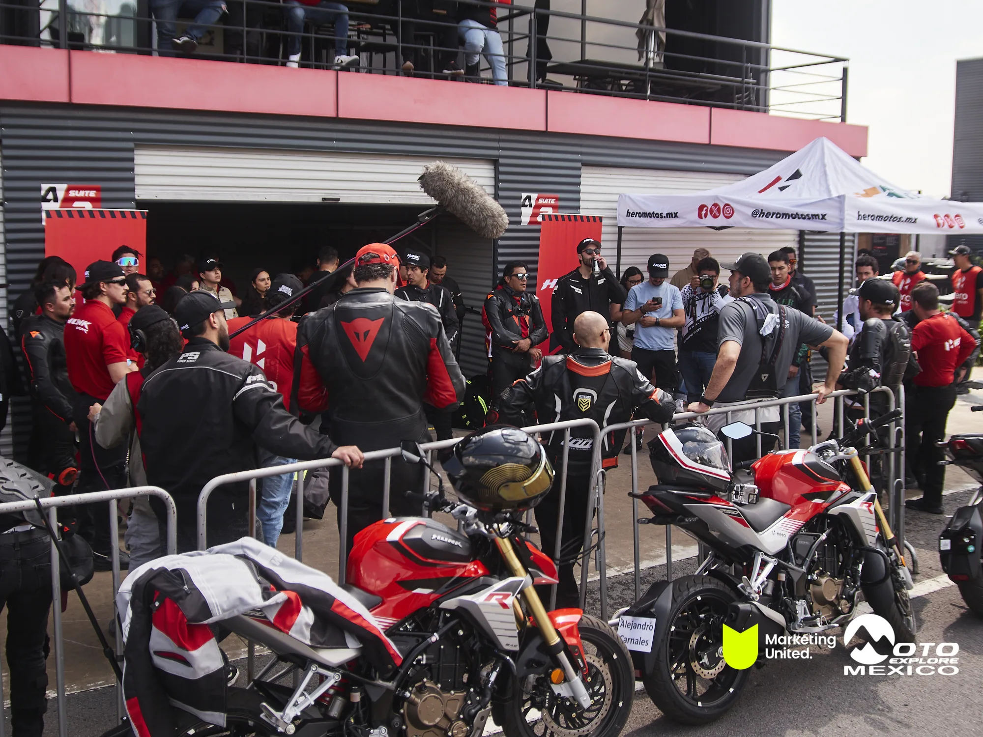 HUNK TRACKDAY 533